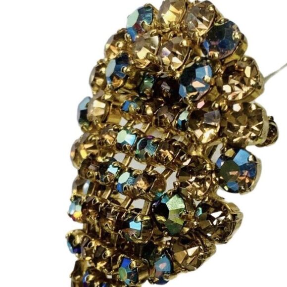 Vintage Austrian Crystal Aurora Borealis Shimmering Dangle  Gold Tone Brooch - Picture 7 of 8